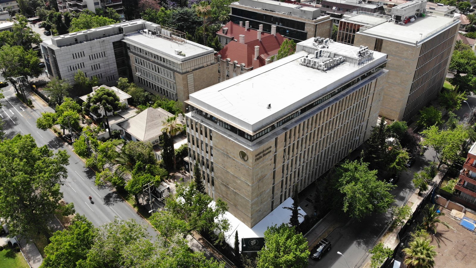 Universidad Finis Terrae