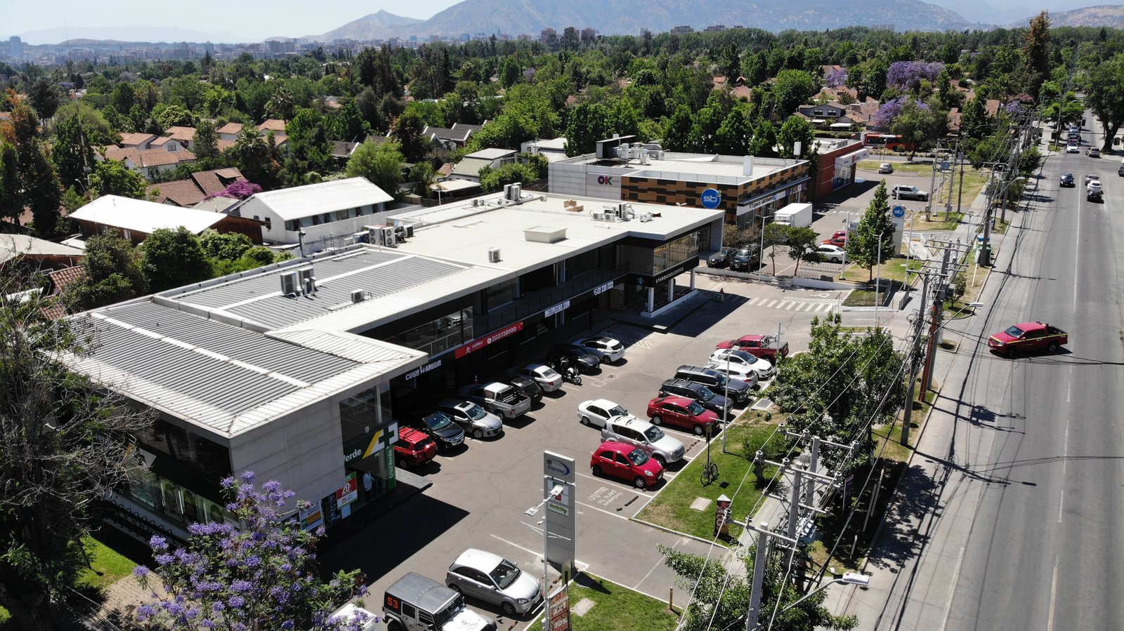 Strip Center Ossandón